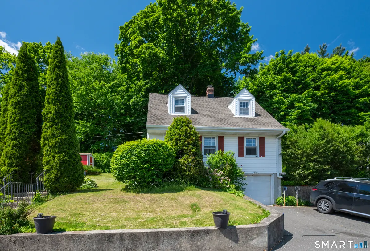 6 Robinview Terrace, Danbury, CT 06810 - #1