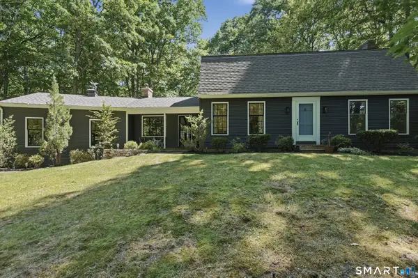 93 Maillet Lane, New Hartford, CT 06057