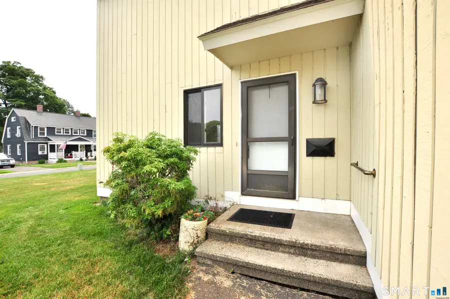 1 Meadow Court #1, Simsbury, CT 06070 - #3
