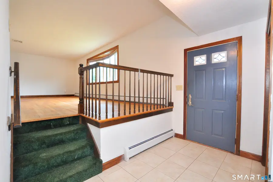 22 Jeffrey Lane, Newington, CT 06111 - #3