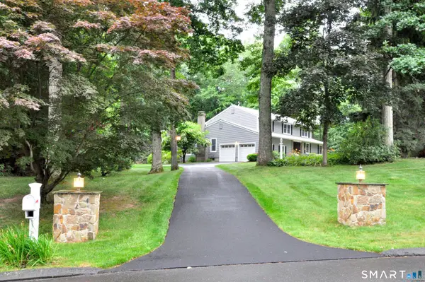 32 Tall Timbers Drive, Farmington, CT 06032