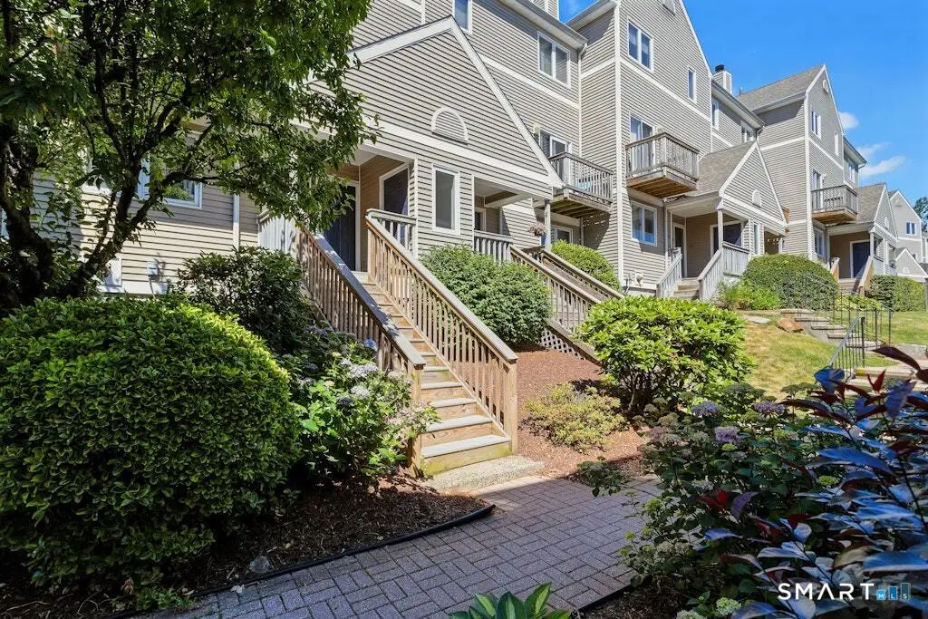 20 Glenrock #20, Norwalk, CT 06850 - #1