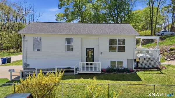 21 Chase Street, Stonington, CT 06379