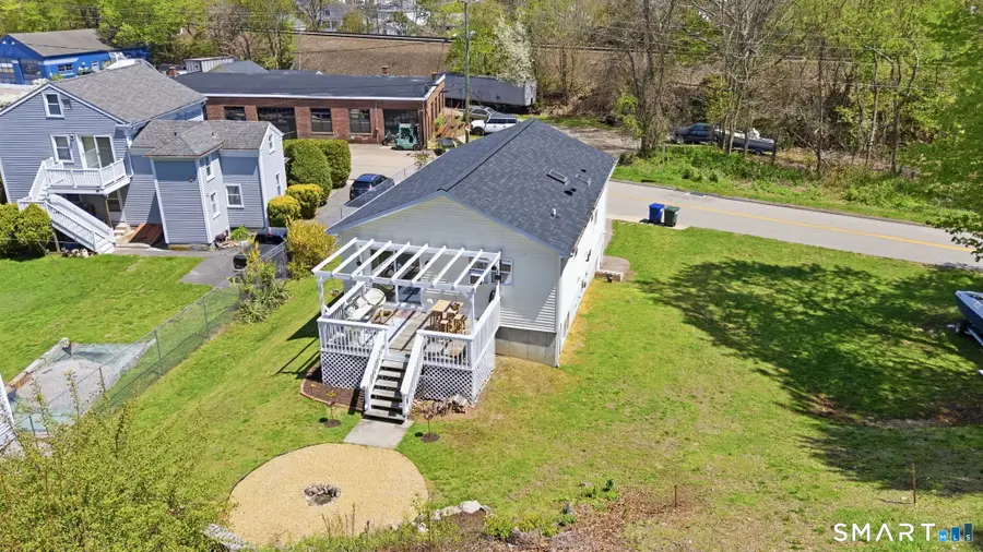 21 Chase Street, Pawcatuck, CT 06379 - #3