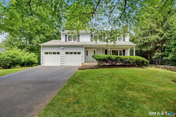 29 Coachlamp Lane, Darien, CT 06820