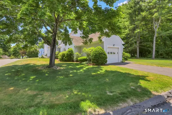 25 Locust Lane #25, Farmington, CT 06032