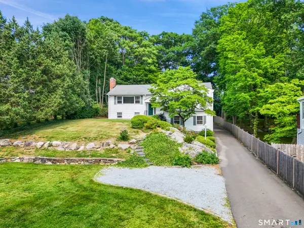 33 Sachem Road, Greenwich, CT 06830