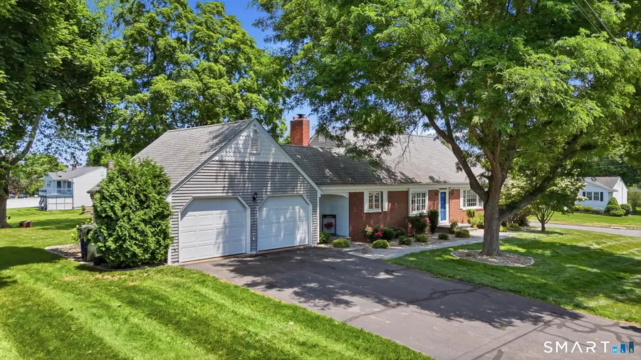 9 Pond Side Drive, Wethersfield, CT 06109 - #3
