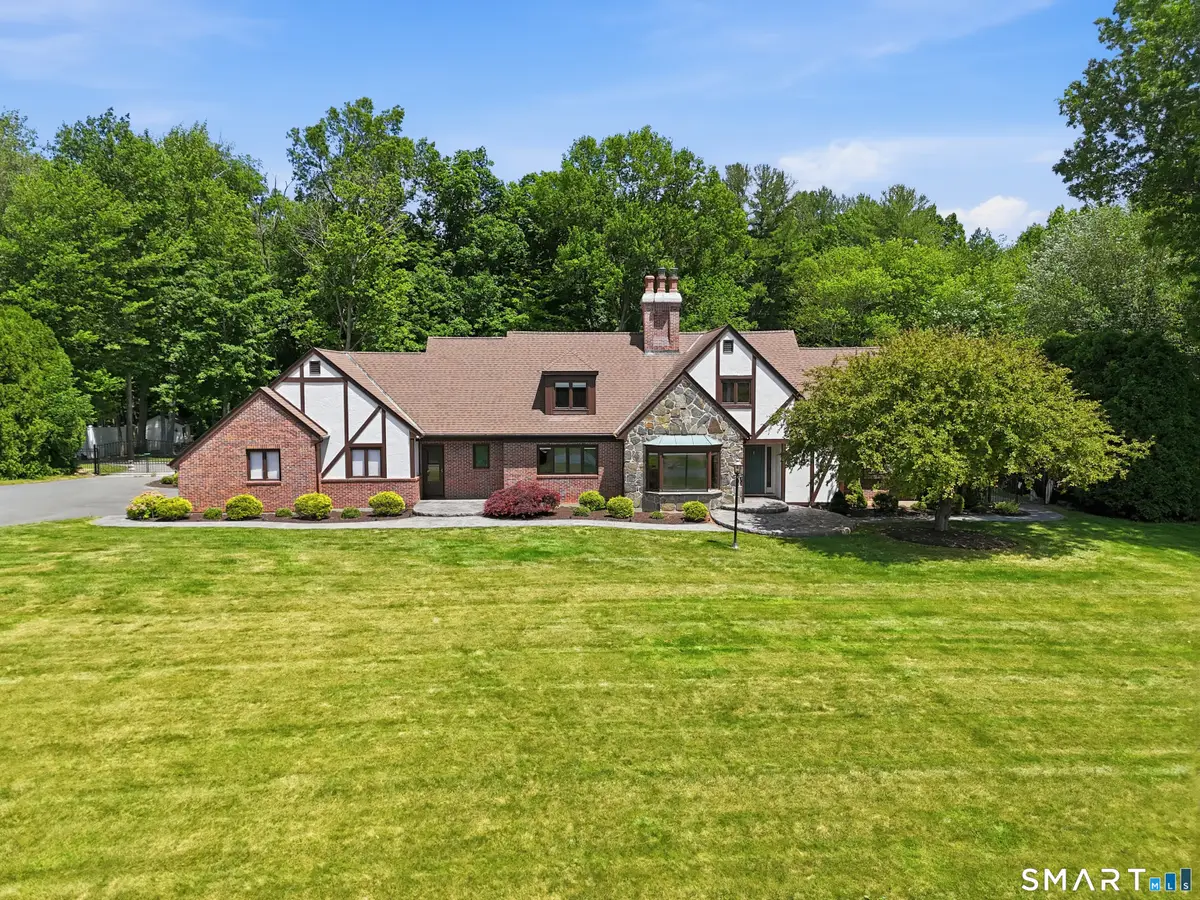 100 Somerwynd Lane, Suffield, CT 06078 - #1