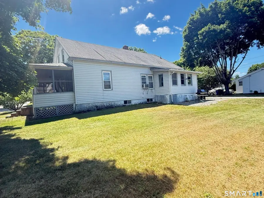 18 Pleasant View Avenue, Willimantic, CT 06226 - #3