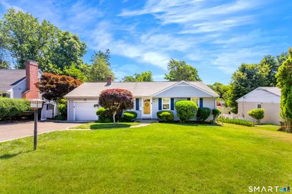 31 Edward Place, Stamford, CT 06905