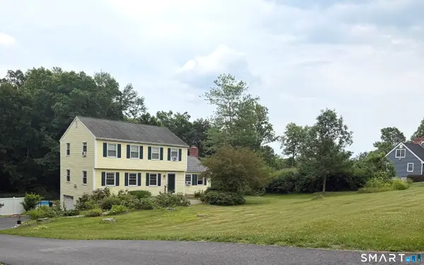 20 Stagecoach Road, Woodbury, CT 06798