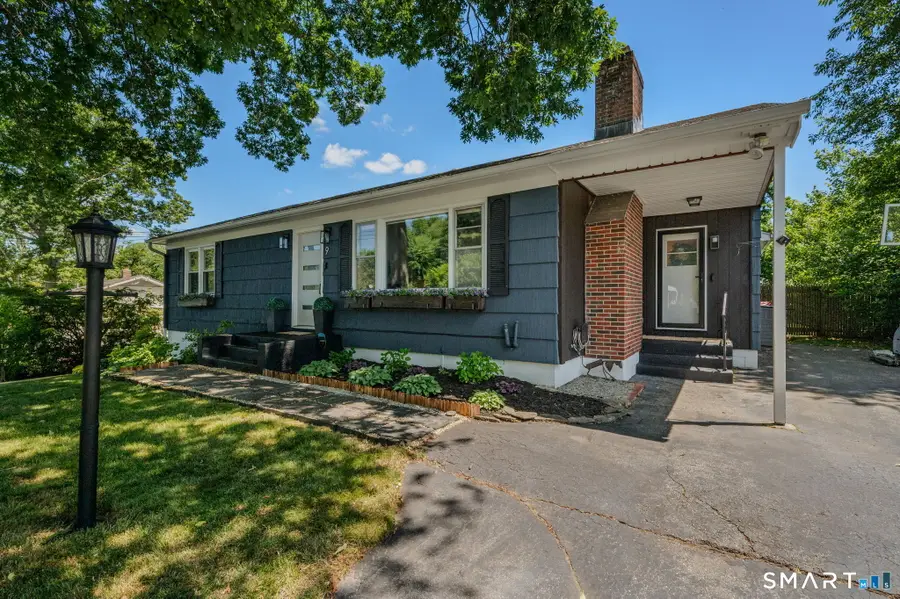 9 Hilltop Terrace, Waterford, CT 06385 - #2