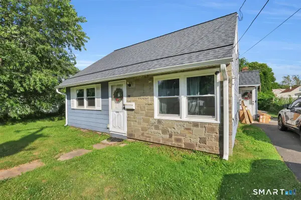 383 Glen Hills Road, Meriden, CT 06451