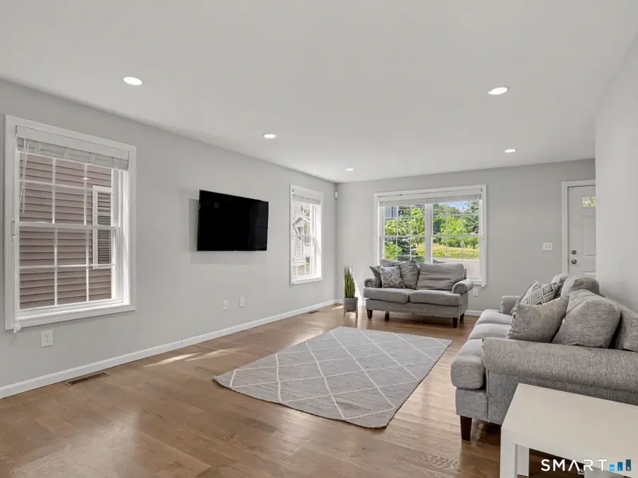 42 Chestnut Street #3, Bethel, CT 06801 - #3