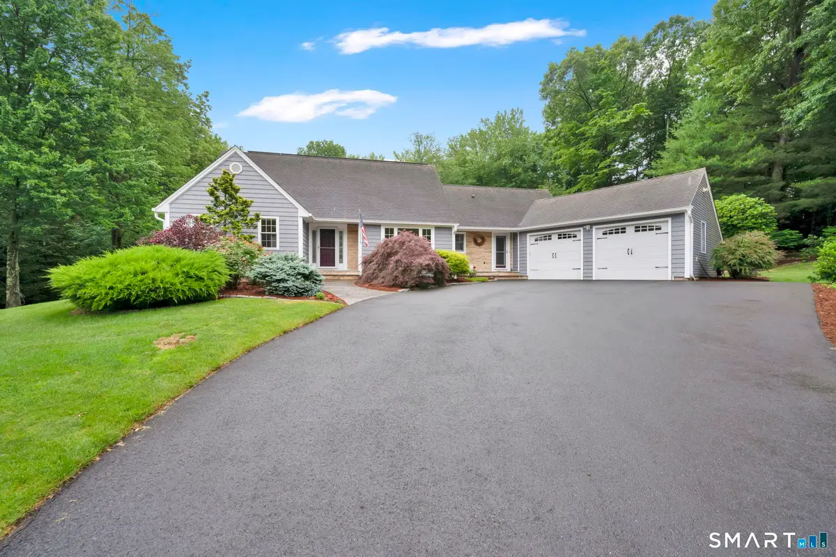 213 Lincoln Drive, Glastonbury, CT 06033 - #1