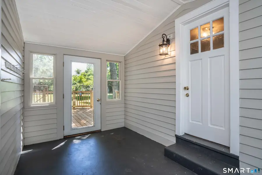 28 Whiting Lane, West Hartford, CT 06119 - #3