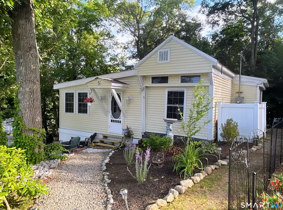 5 Hilltop Road, East Hampton, CT 06424 - #2
