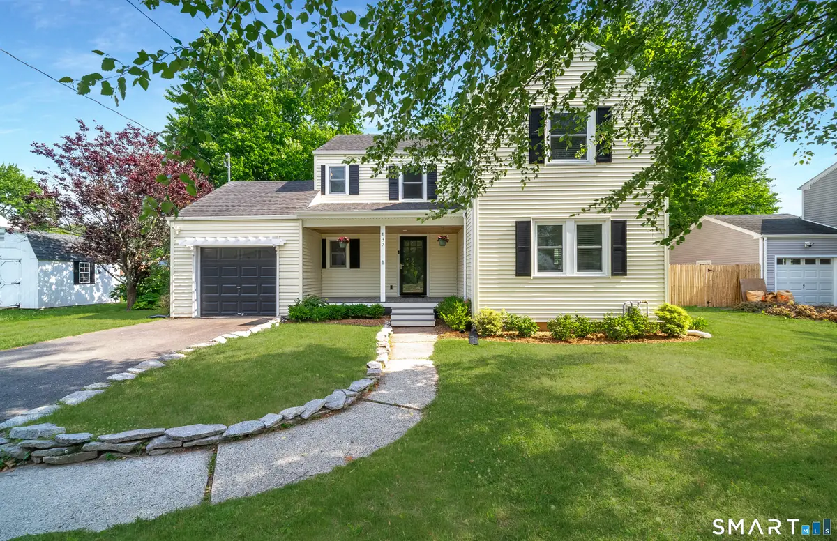 137 Mohawk Drive, West Hartford, CT 06117 - #1