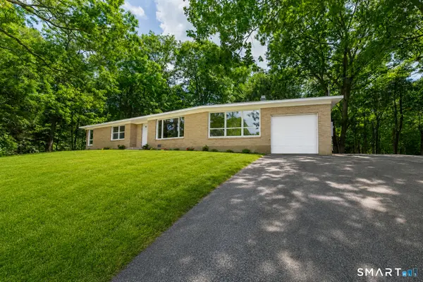 2 Sherwood Lane, Norwich, CT 06360