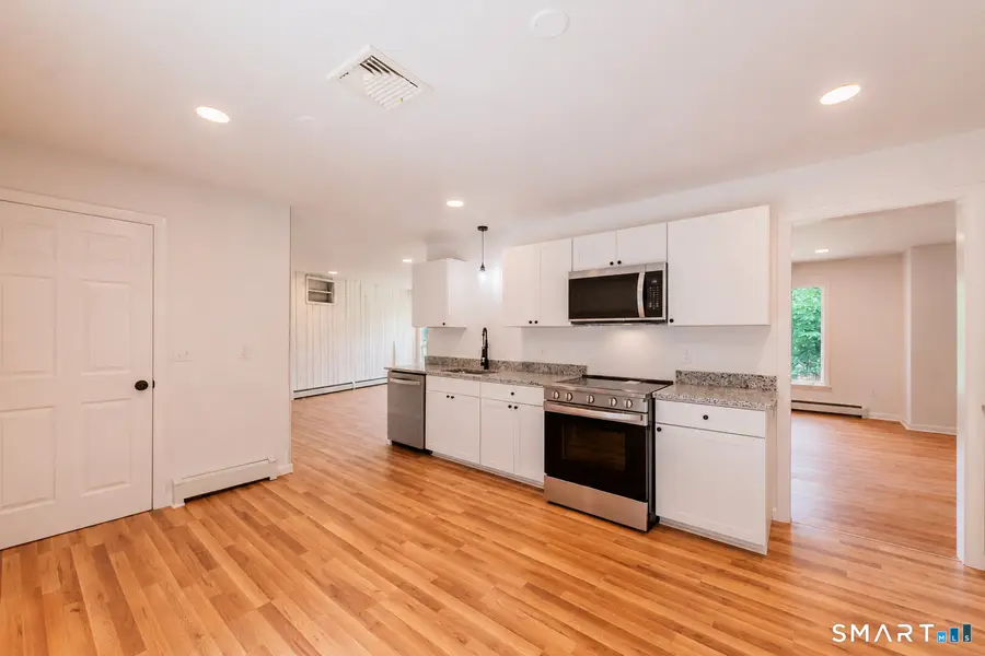 2 Sherwood Lane, Norwich, CT 06360 - #3