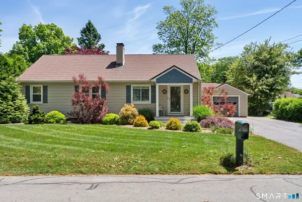 86 Fenwood Drive, Old Saybrook, CT 06475