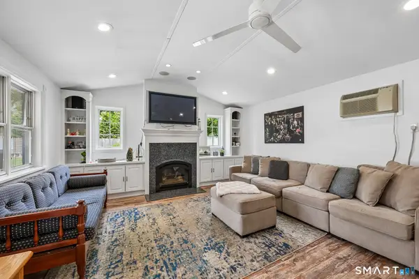 21 Friendly Road, Norwalk, CT 06851