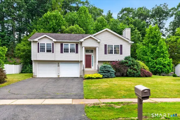 95 Folly Brook Lane, Manchester, CT 06040