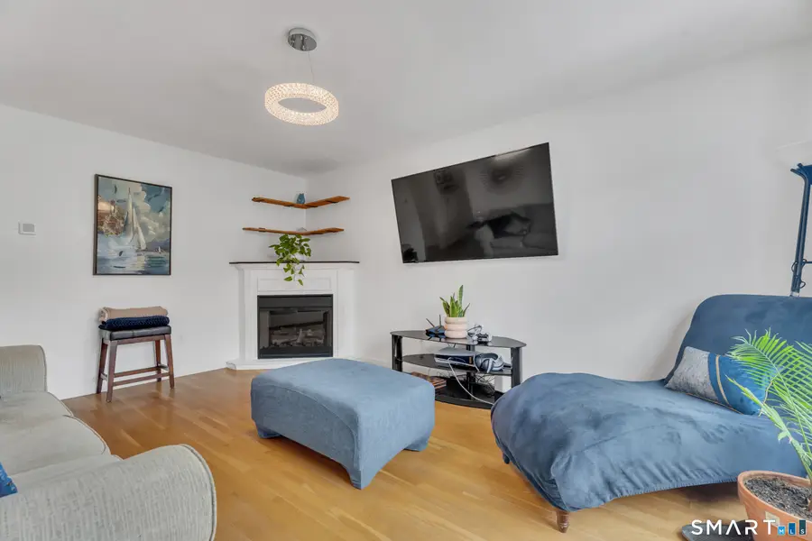 166 Hamden Avenue #4, Waterbury, CT 06704 - #2