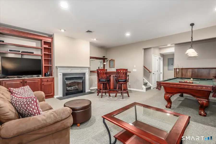 18 Lawrence Avenue #18, Danbury, CT 06810 - #3