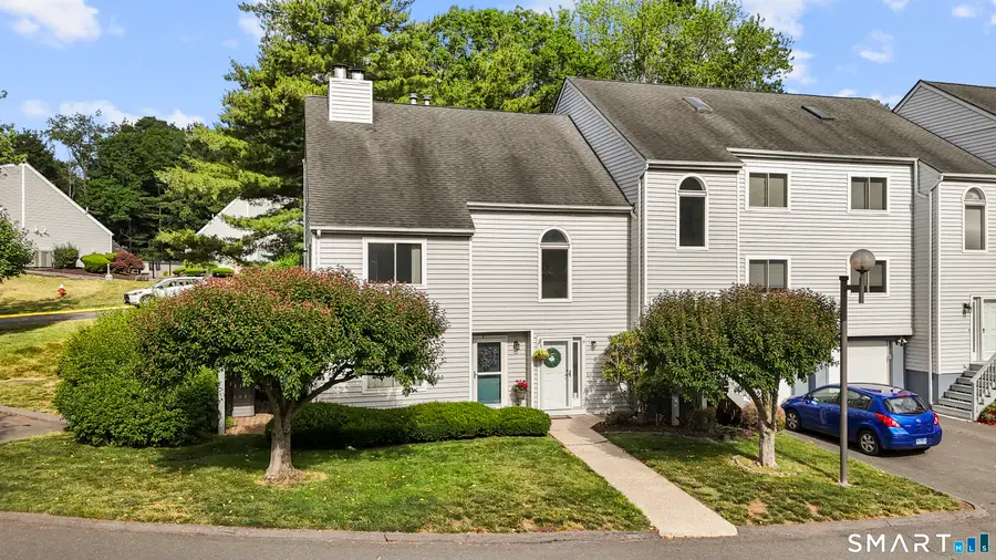 9 Clubhouse Drive, Cromwell, CT 06416 - #2