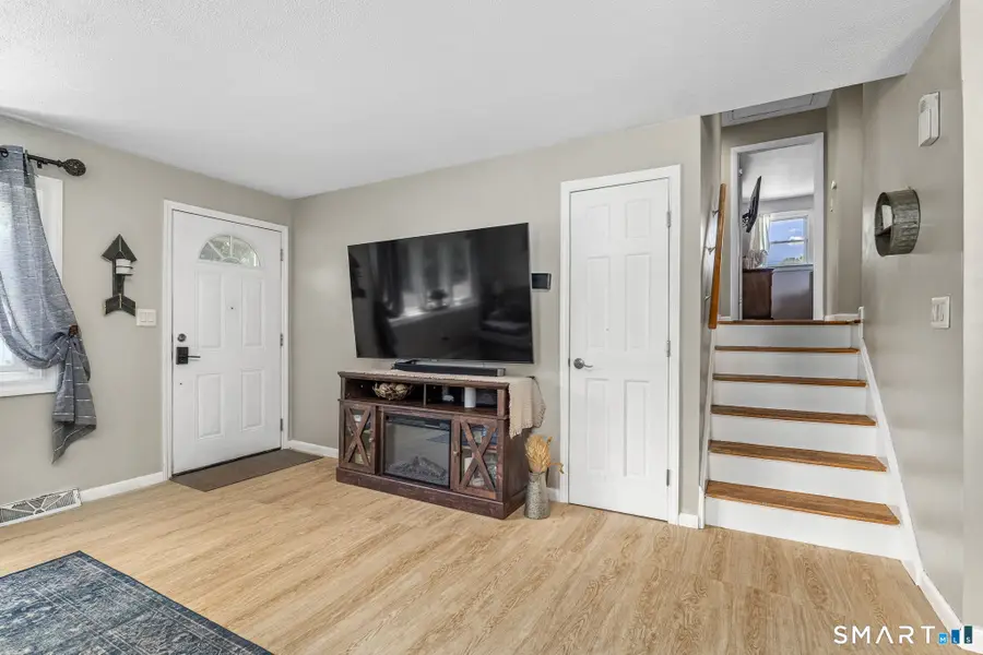 342 South Elm Street, Windsor Locks, CT 06096 - #3