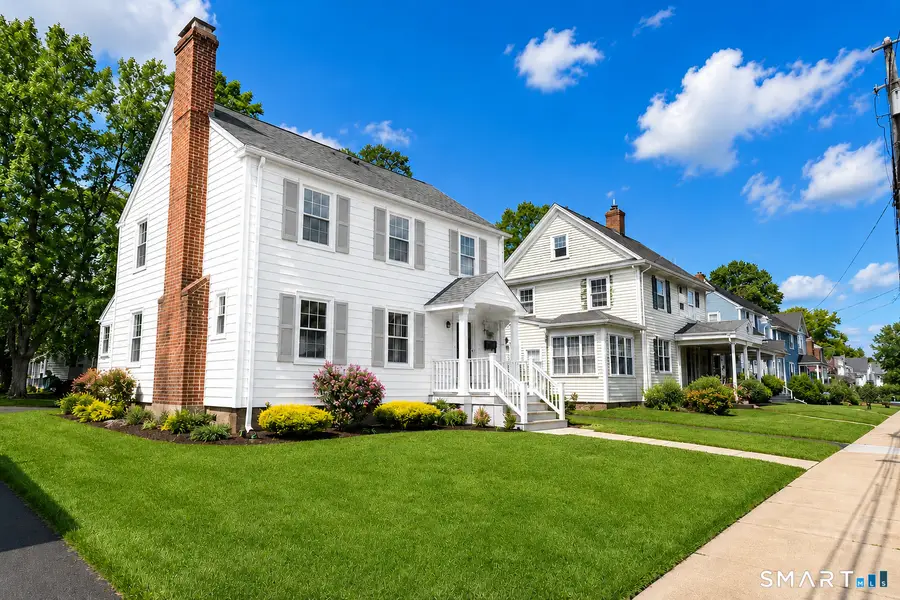 242 Victoria Road, Hartford, CT 06114 - #2