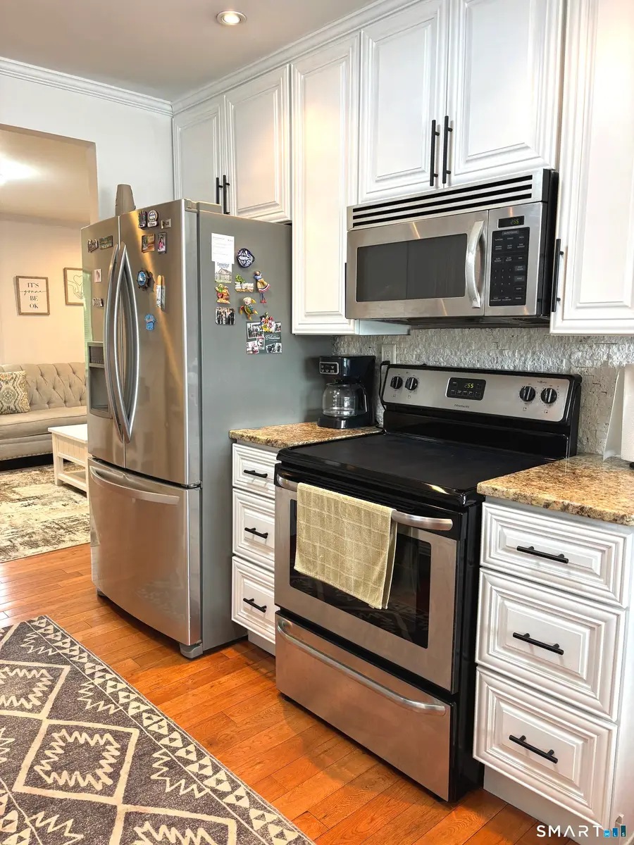 70 Webster Court, Newington, CT 06111 - #3