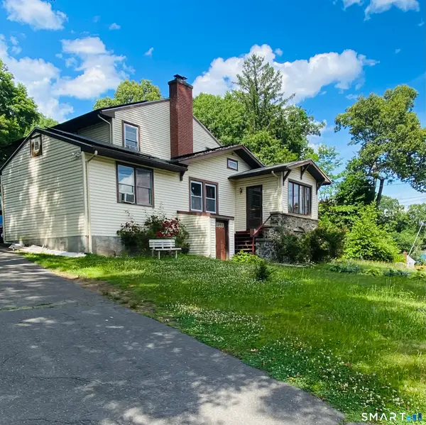 152 Delaware Avenue, Waterbury, CT 06708