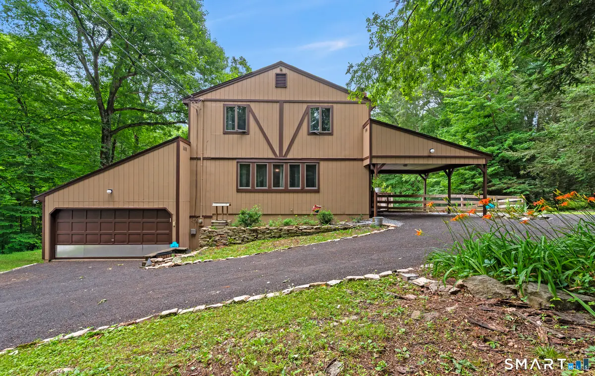 14 Jerome Avenue, Burlington, CT 06013 - #1