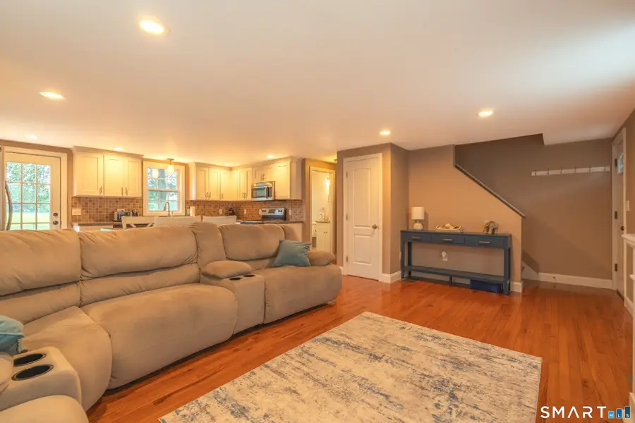 17 Edgewood Street, Cromwell, CT 06416 - #3