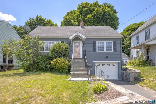 14 Auburn Street, Danbury, CT 06810