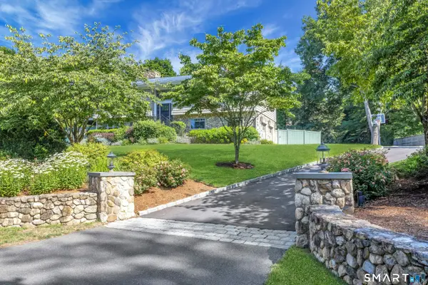 6 Loren Lane, Westport, CT 06880
