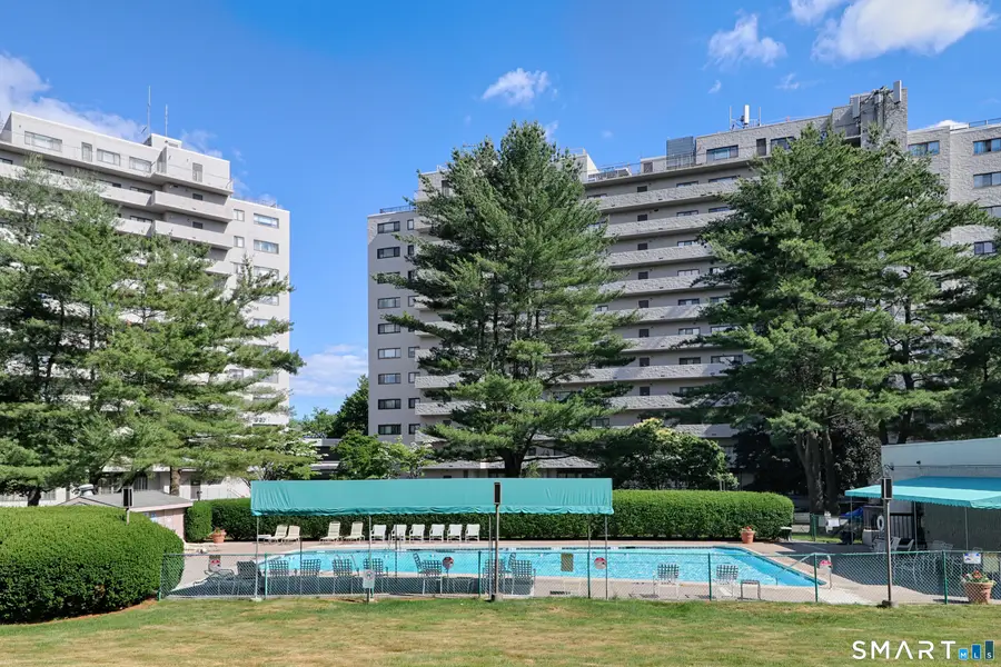 3200 Park Avenue #9D1, Bridgeport, CT 06604 - #2
