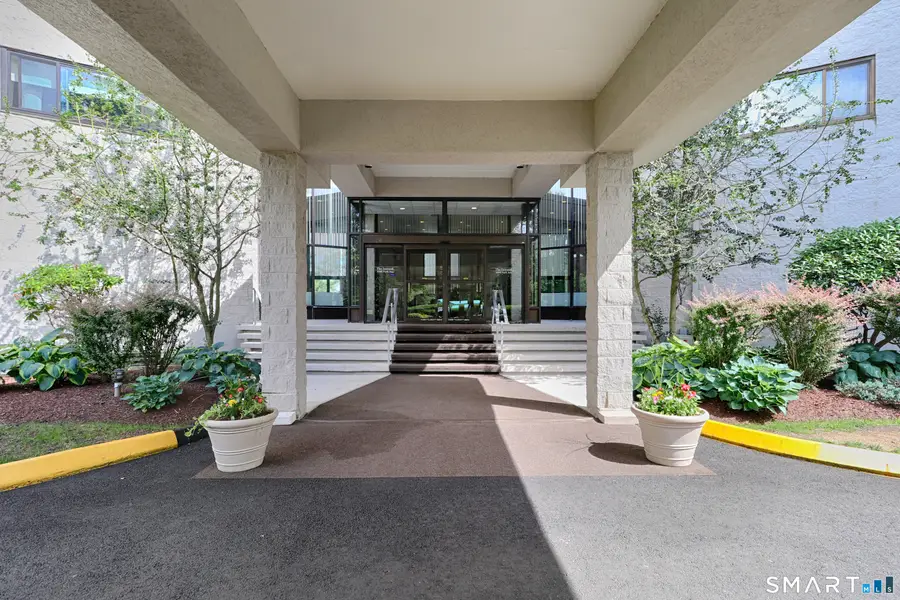 3200 Park Avenue #9D1, Bridgeport, CT 06604 - #3