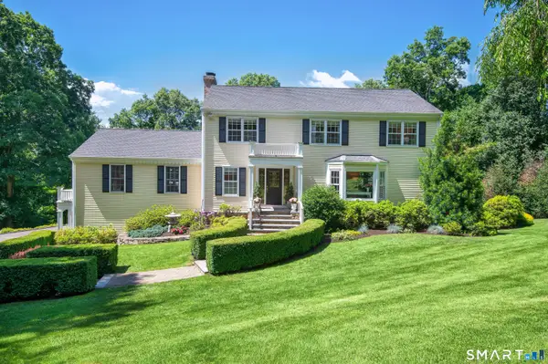 15 Hull Place, Ridgefield, CT 06877