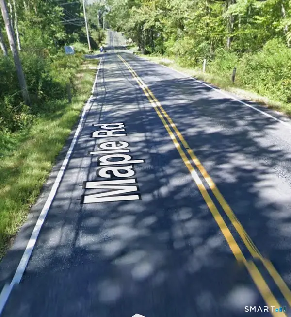 Maple Road, Mansfield, CT 06268