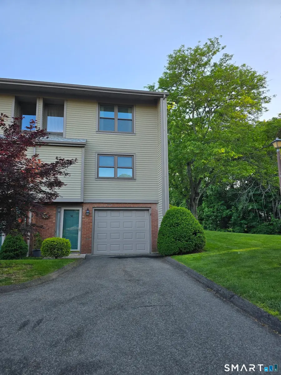 38 Metacomet Drive #38, Meriden, CT 06037 - #2