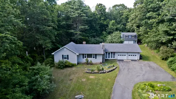 15 Greaves Road East, Stafford, CT 06076