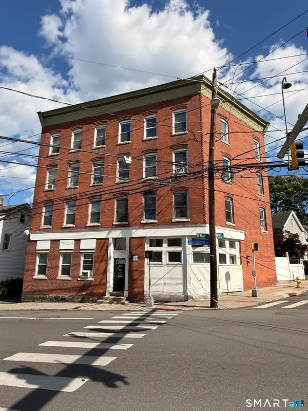 290 West Main Street #4, Stamford, CT 06902