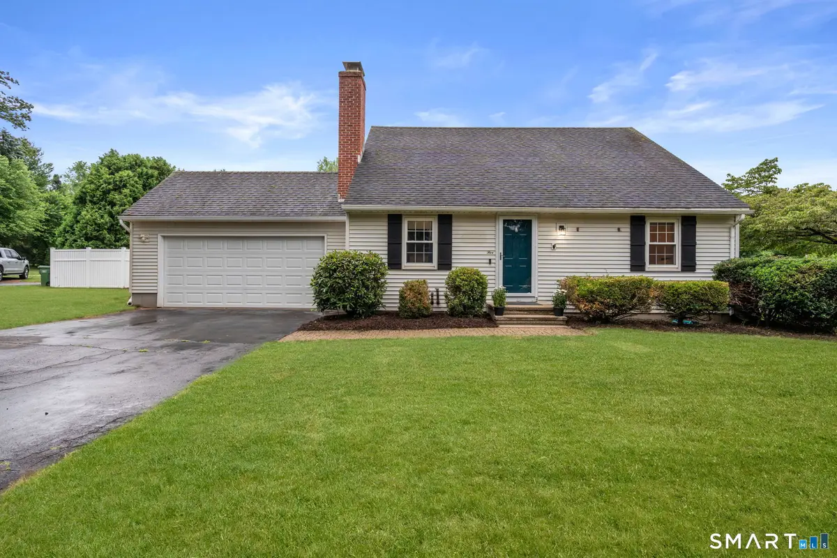 5 Bell Court, Portland, CT 06480 - #1