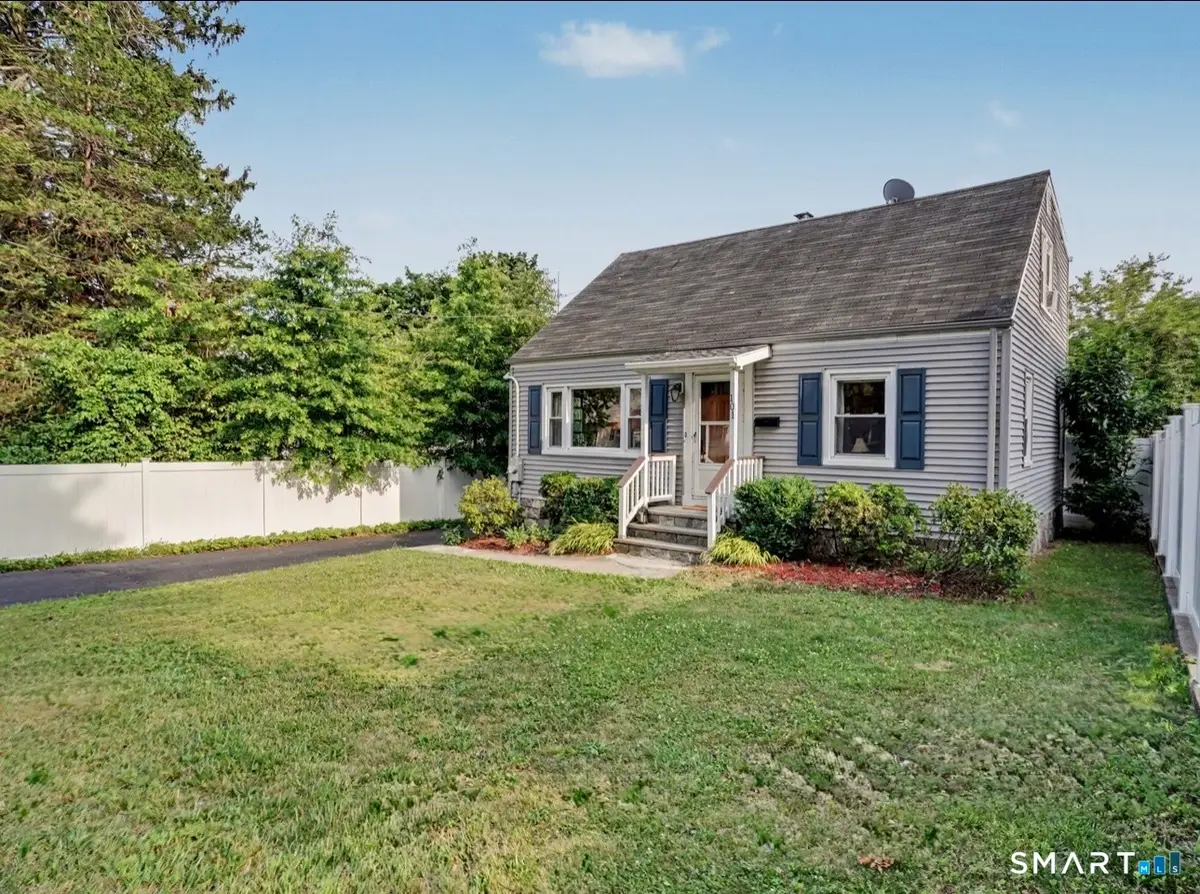 101 Soundview Avenue, Fairfield, CT 06825 - #1