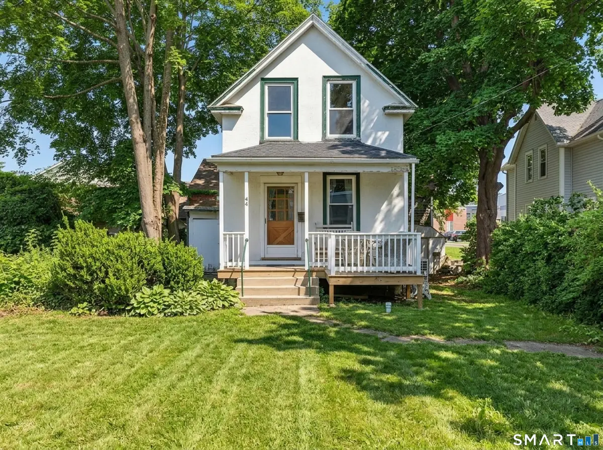 44 Rogers Street, New London, CT 06320 - #1