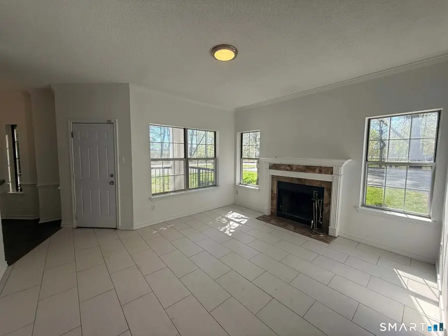 31 High Street #4105, East Hartford, CT 06118 - #3